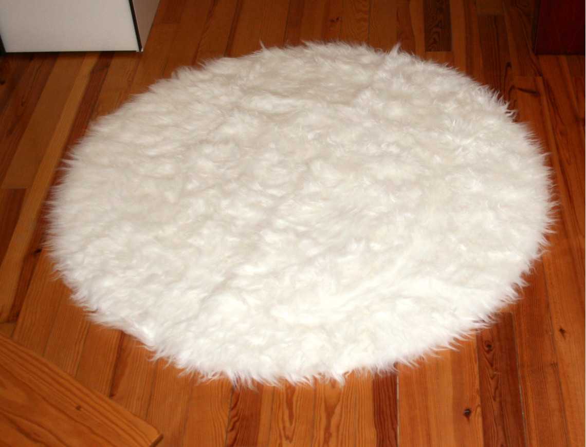 Round Faux Fur Sheepskin Rug Synthetic Faux Fur